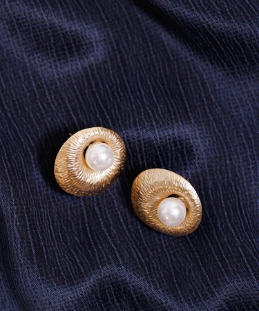  YARGICI İnci Detaylı Gold Küpe