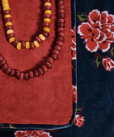  YARGICI İki Sıralı Uzun Ahşap Kolye