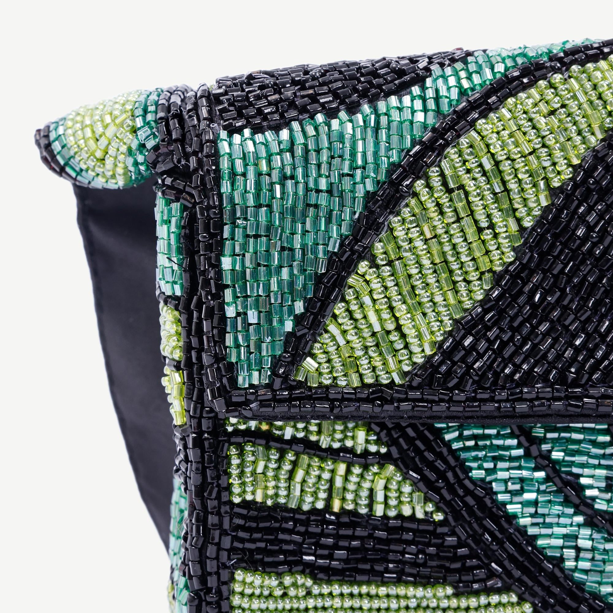 YARGICI İşlemeli Portföy