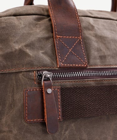  YARGICI Cep Bölmeli Deri Garnili Laptop Çantası