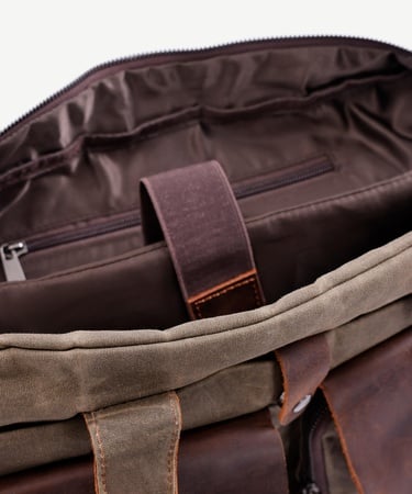  YARGICI Cep Bölmeli Deri Garnili Laptop Çantası