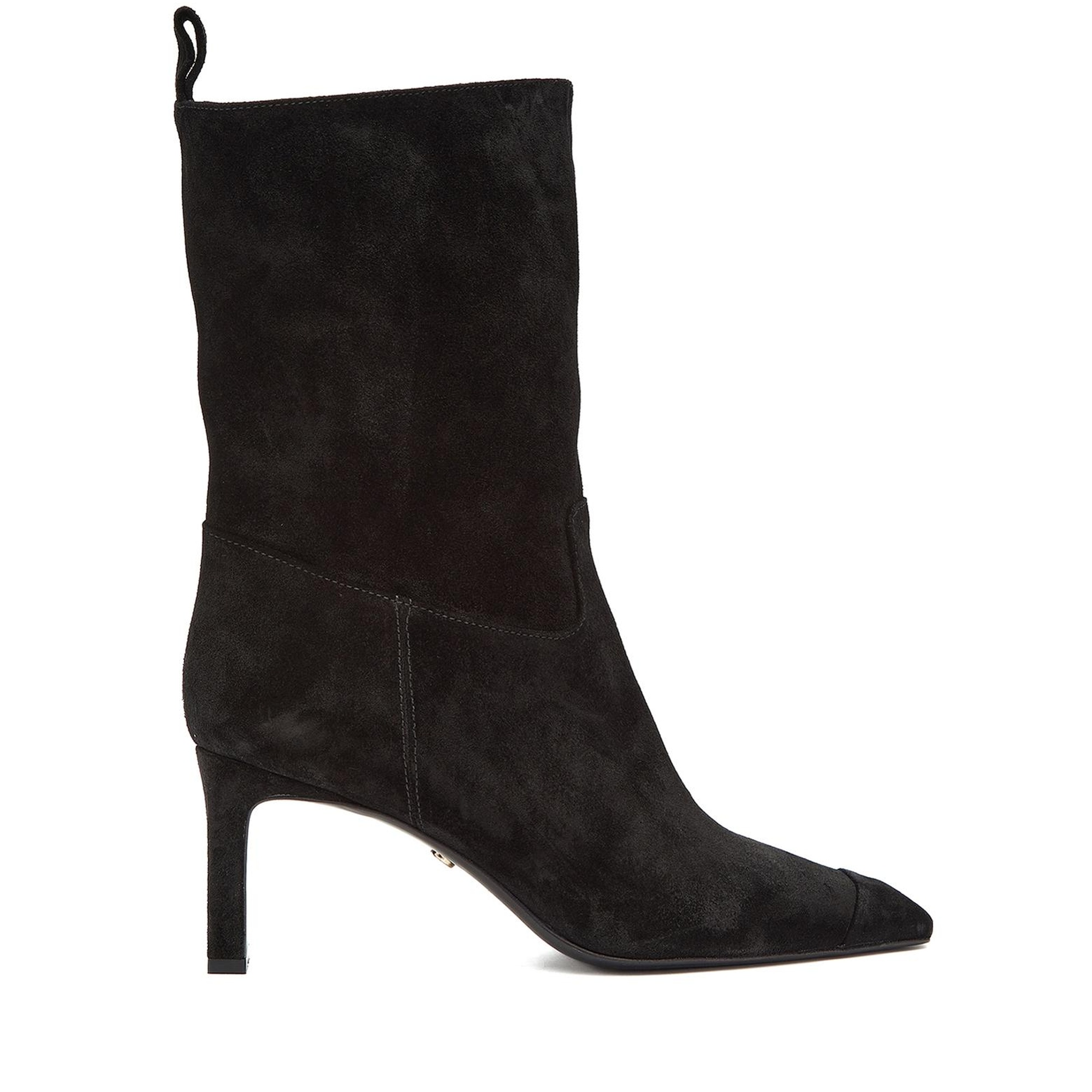 George Hogg Kadın Bot