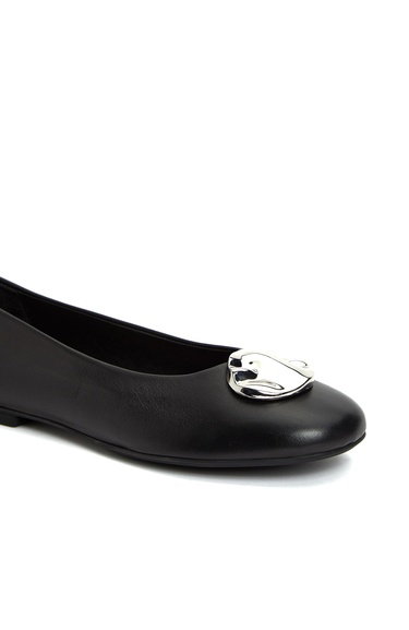  Divarese Kadın Siyah Toka Detaylı Deri Babet