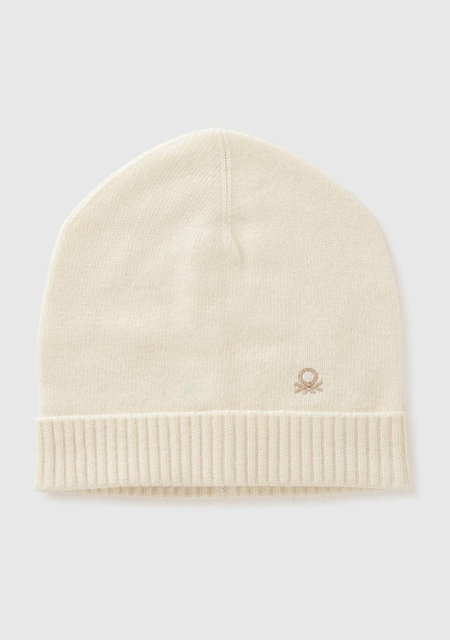  Kadın Krem Yün ve Kaşmir Karışımlı Önü Logo Detaylı Ribana Detaylı Bere