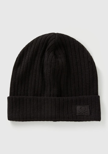  Erkek Çocuk Siyah 3D İşlemeli Astarlı Nervürlü Bere