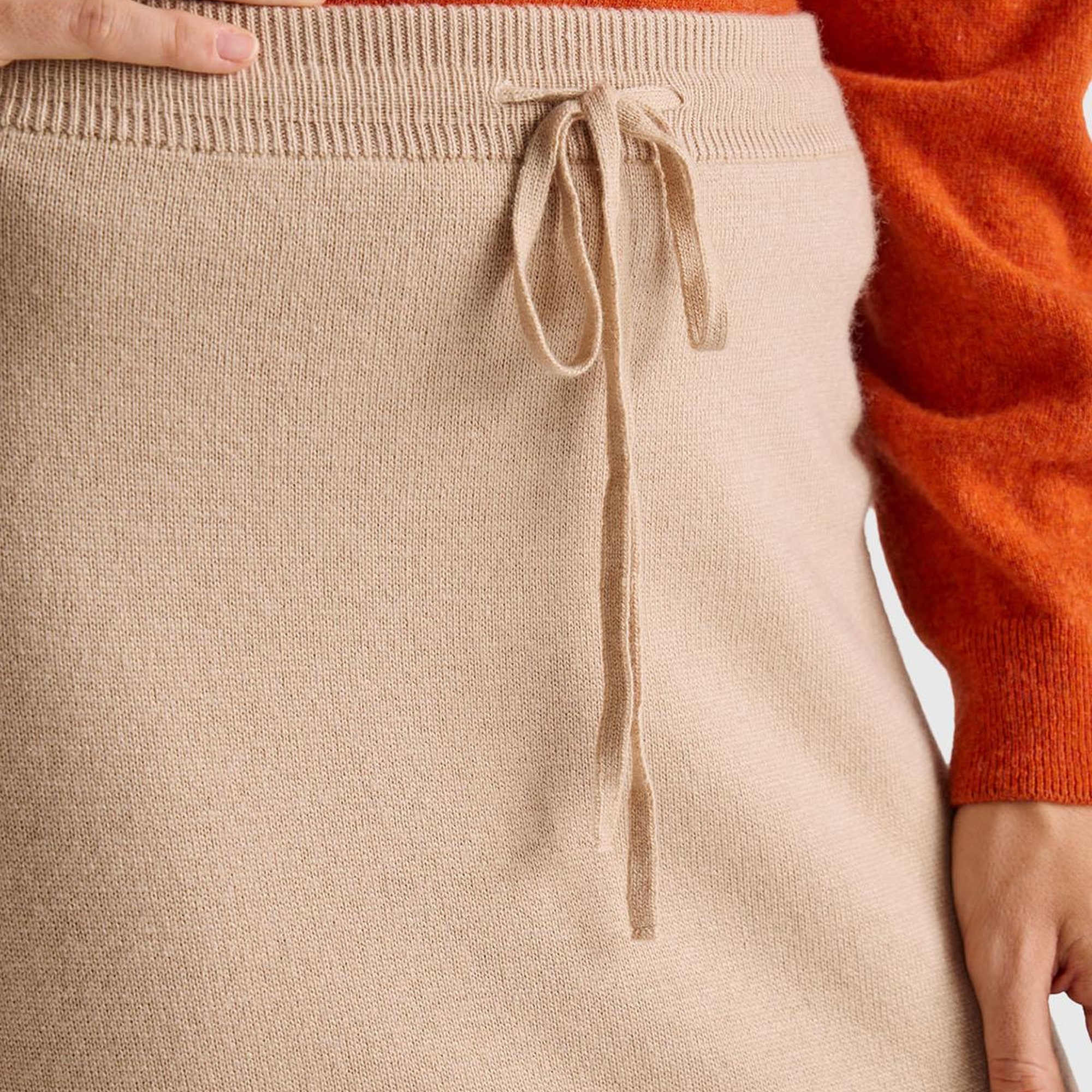 Kadın Bej Pamuk ve Yün Karışımlı Ribana Detaylı Bağcıklı Örme Etek