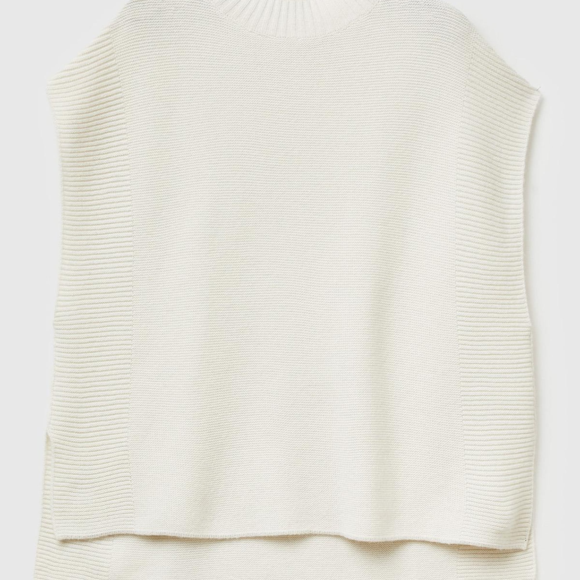 Kadın Krem Yün Karışımlı Ribana Detaylı Yırtmaçlı Kolsuz Kazak