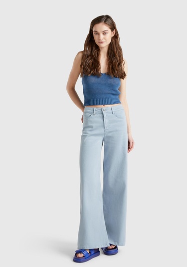  Kadın Açık Mavi Streç Pamuklu Arkası Logo Etiketli Bol Kesim Pantolon