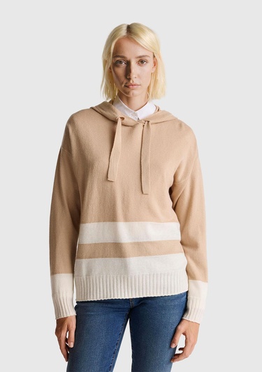  Kadın Bej Yün ve Kaşmir Karışımlı Kapüşonlu Kazak
