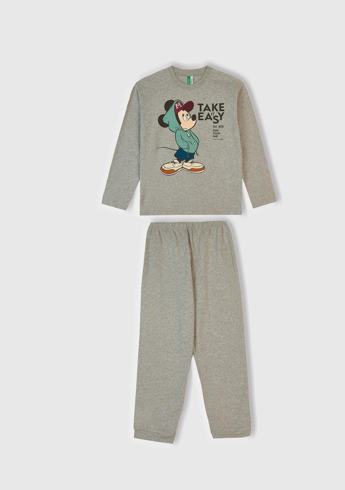  Erkek Çocuk Gri Melanj Üstü Disney Baskılı Altı Paçası Lastikli Pijama Takımı