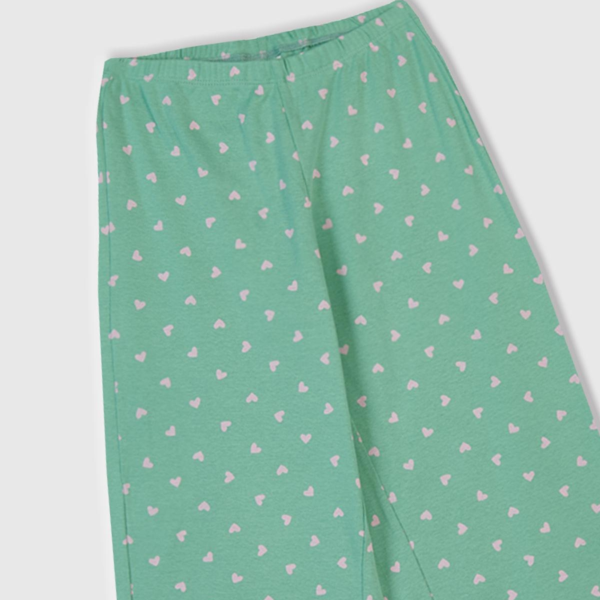 Kız Çocuk Turkuaz Desenli Fırfır Detaylı Pijama Takımı