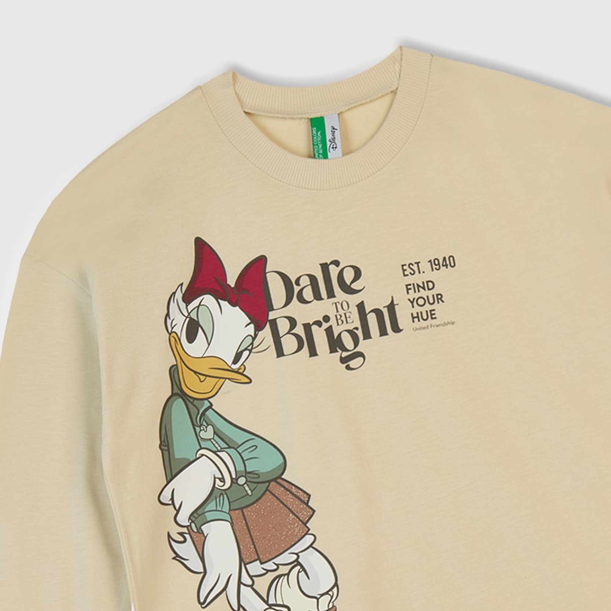 Kız Çocuk Krem Üstü Disney Baskılı Altı Desenli Paçası Kıvrık Pijama Takımı