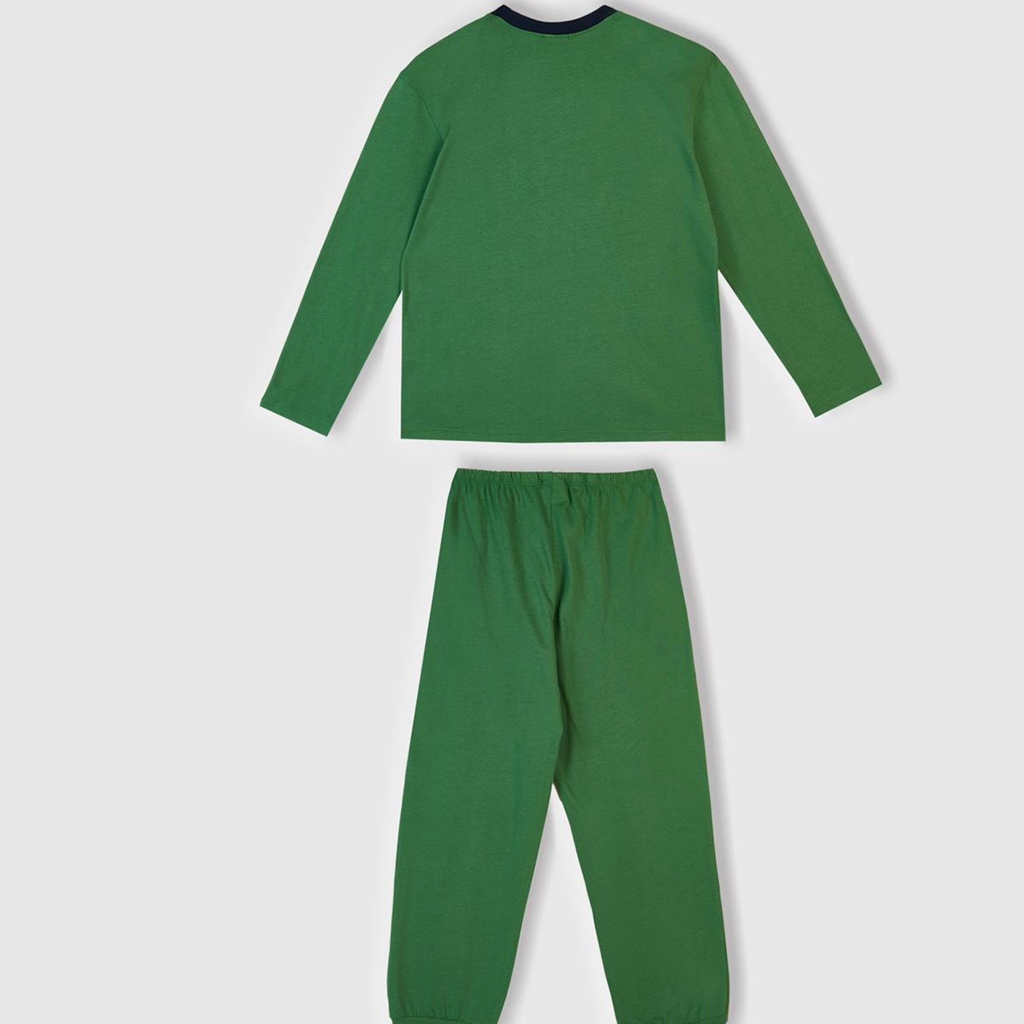 Erkek Çocuk Yeşil Üstü Baskılı Altı Cepli Pijama Takımı