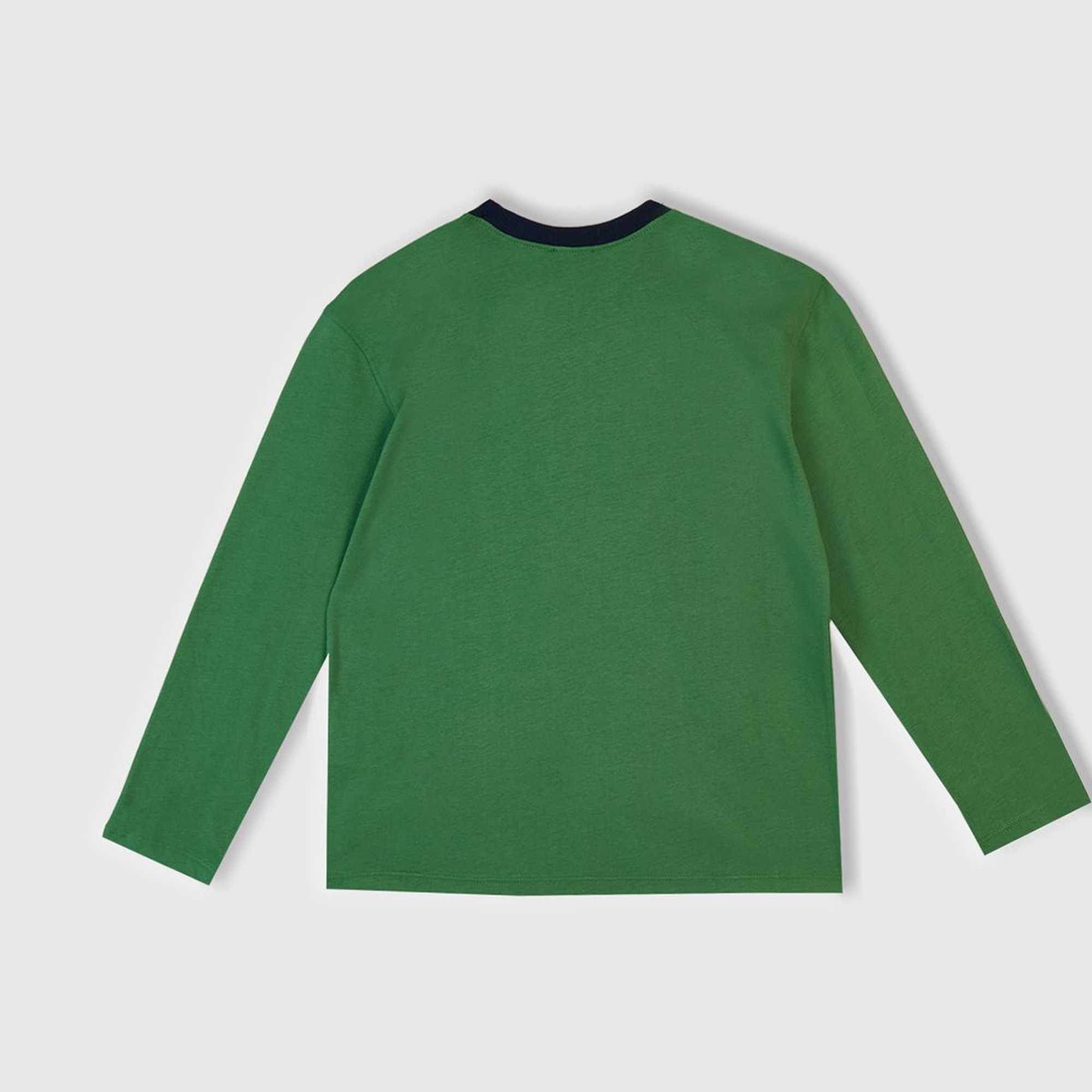 Erkek Çocuk Yeşil Üstü Baskılı Altı Cepli Pijama Takımı