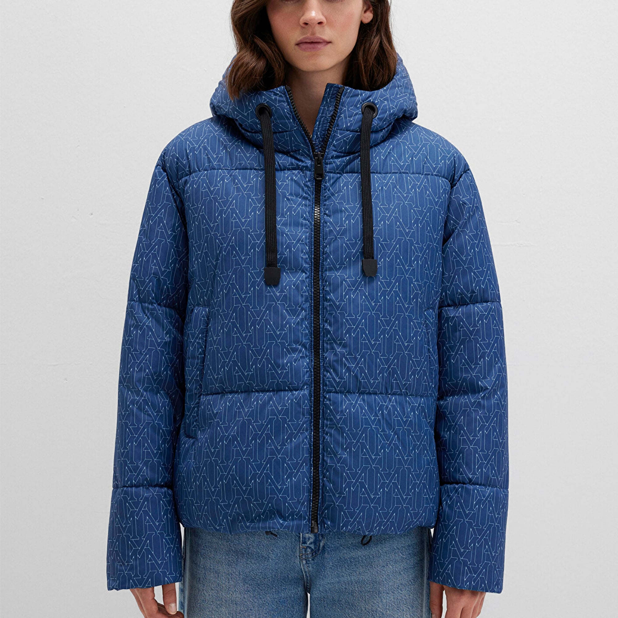 Mavi Baskılı Lacivert Şişme Mont 1110706-90368