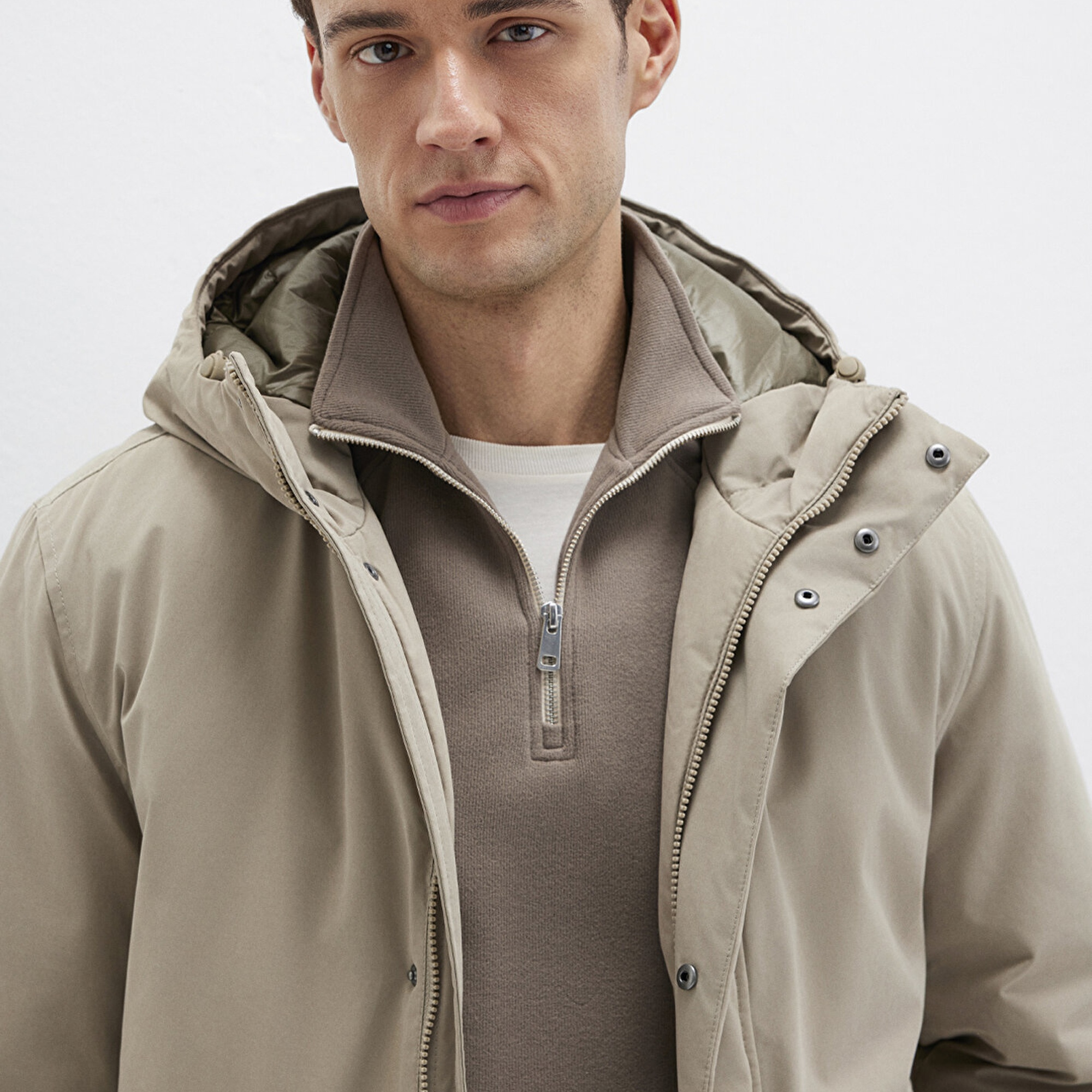 Mavi Cep Detaylı Kapüşonlu Bej Mont Loose Fit / Bol Rahat Kesim 0110657-70355