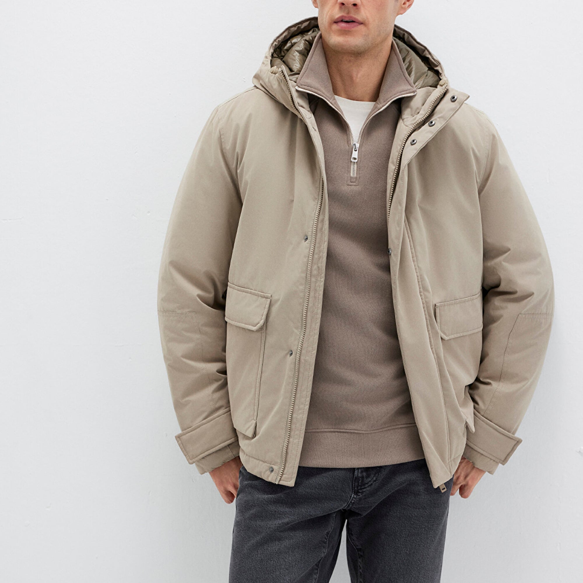 Mavi Cep Detaylı Kapüşonlu Bej Mont Loose Fit / Bol Rahat Kesim 0110657-70355