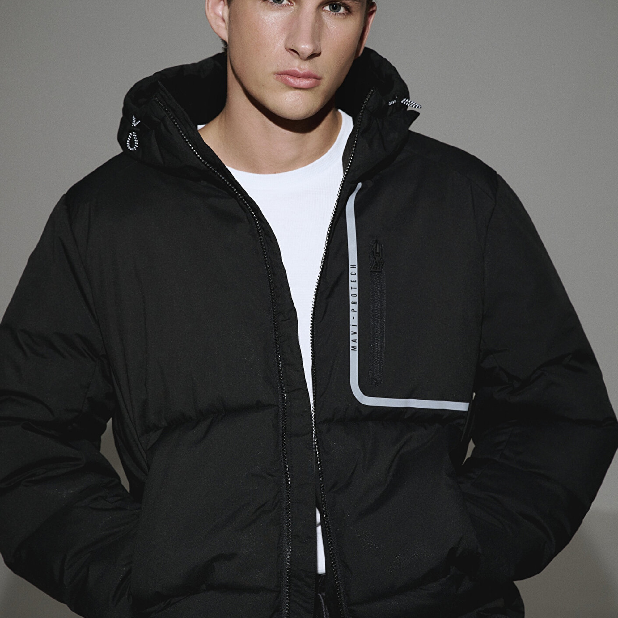 Mavi Su İtici Su İtici Siyah Şişme Mont 0110463-900