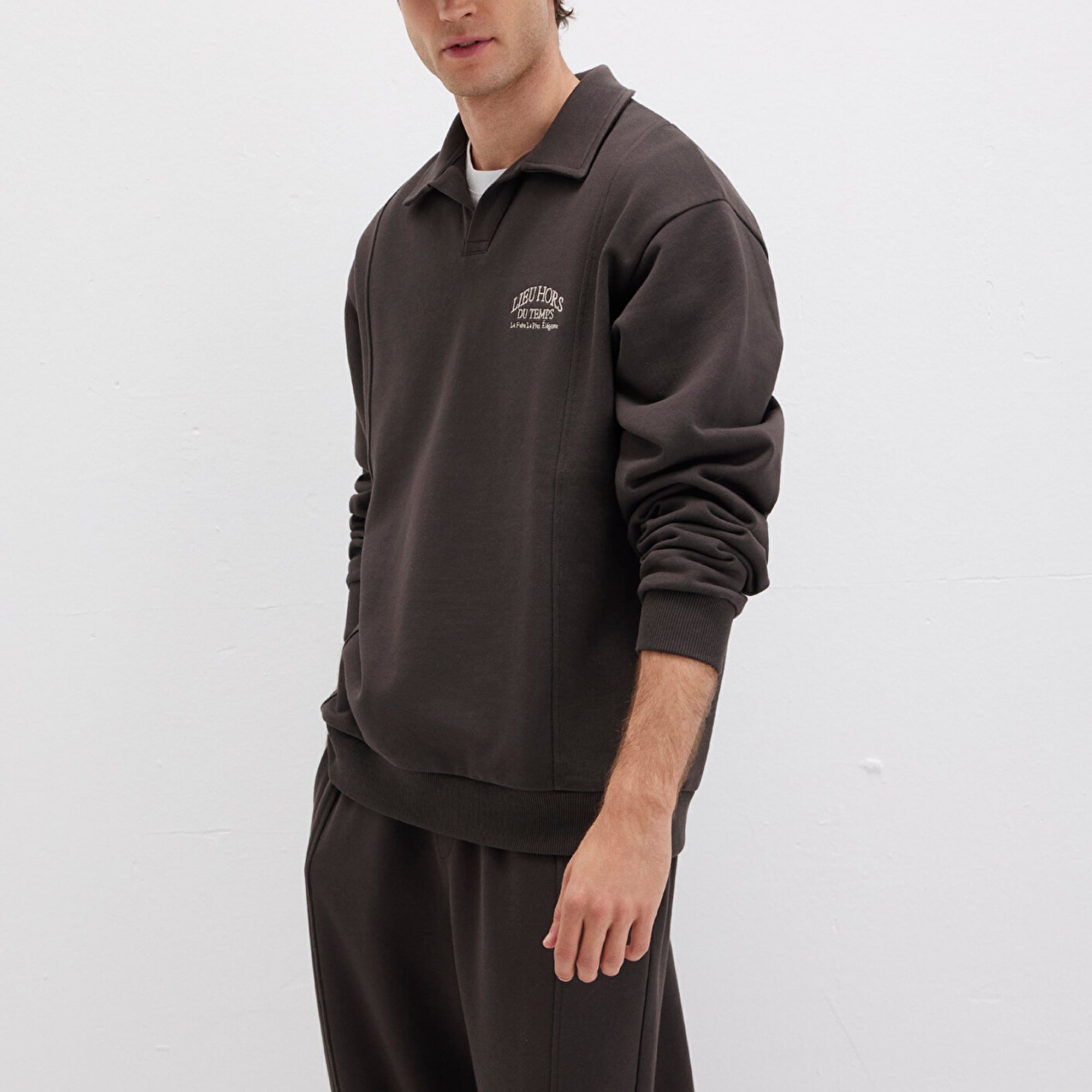Mavi Polo Yaka Kahverengi Sweatshirt 0S10479-70219