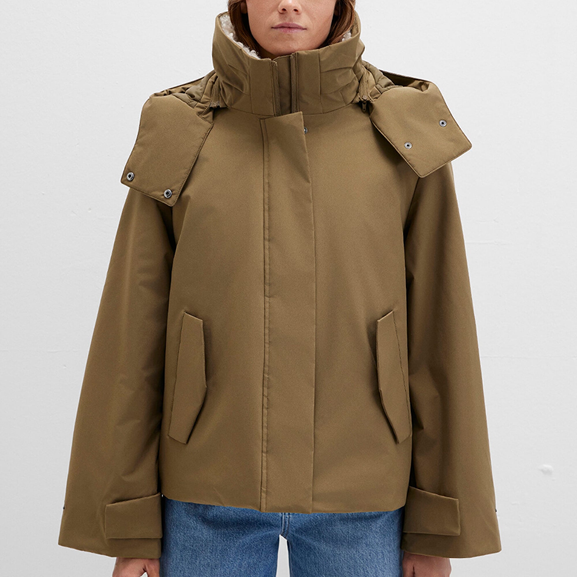 Mavi Suni Kürk Detaylı Kapüşonlu Haki Parka Regular Fit / Normal Kesim 1110759-71816