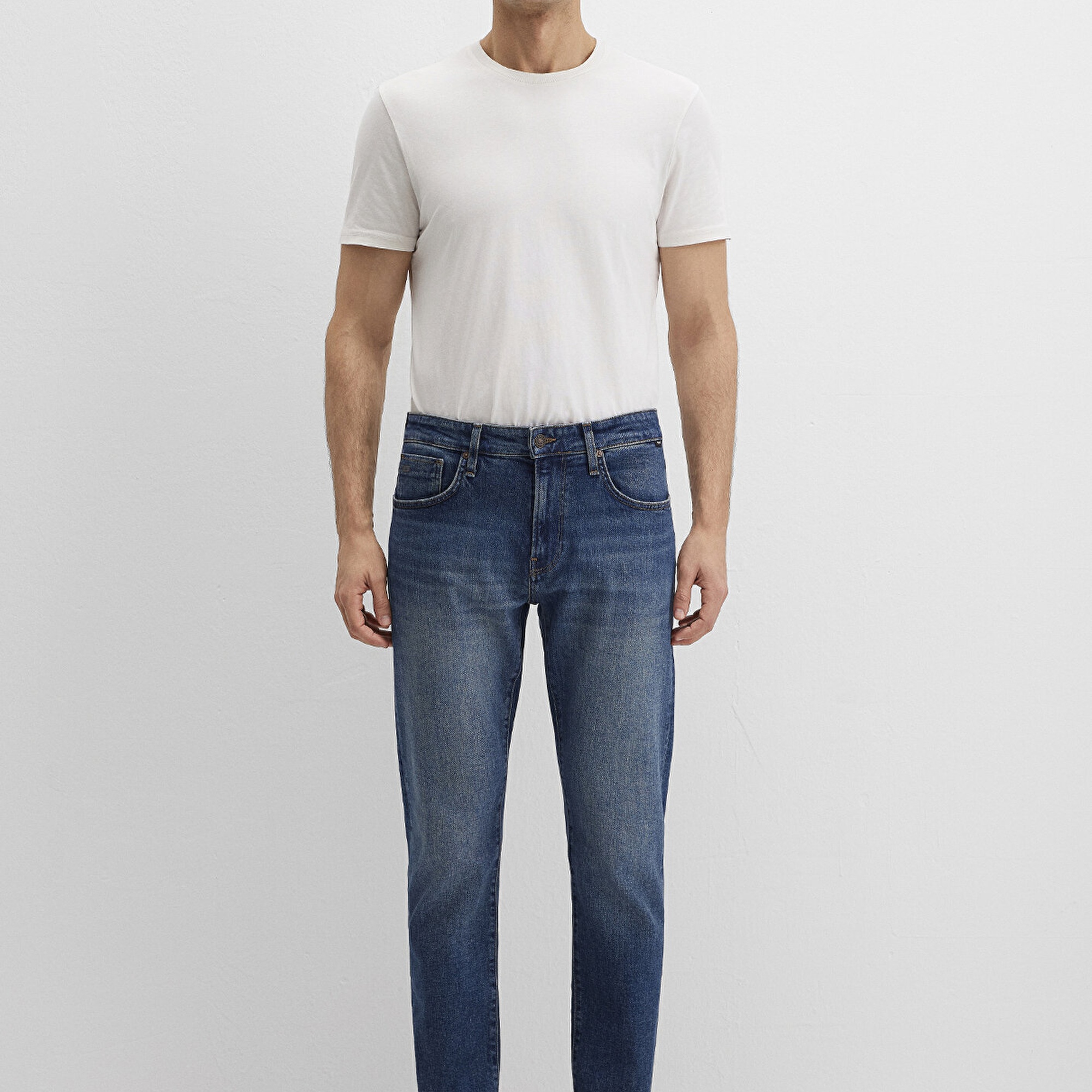 Mavi Milan Classic Denim Vintage Koyu Mavi Jean Pantolon 0081090816