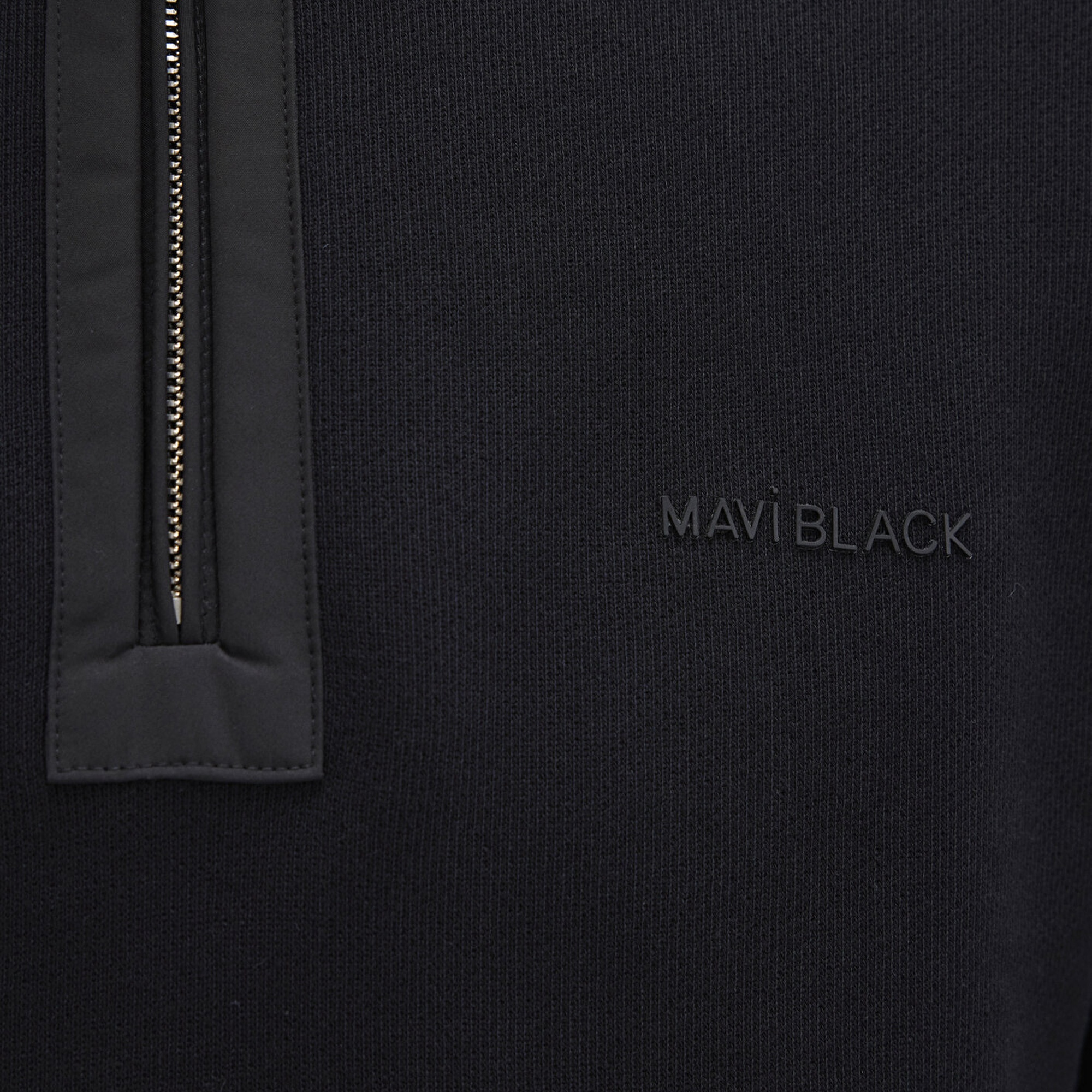 Mavi Yarı Fermuarlı Siyah Sweatshirt 0S10477-900