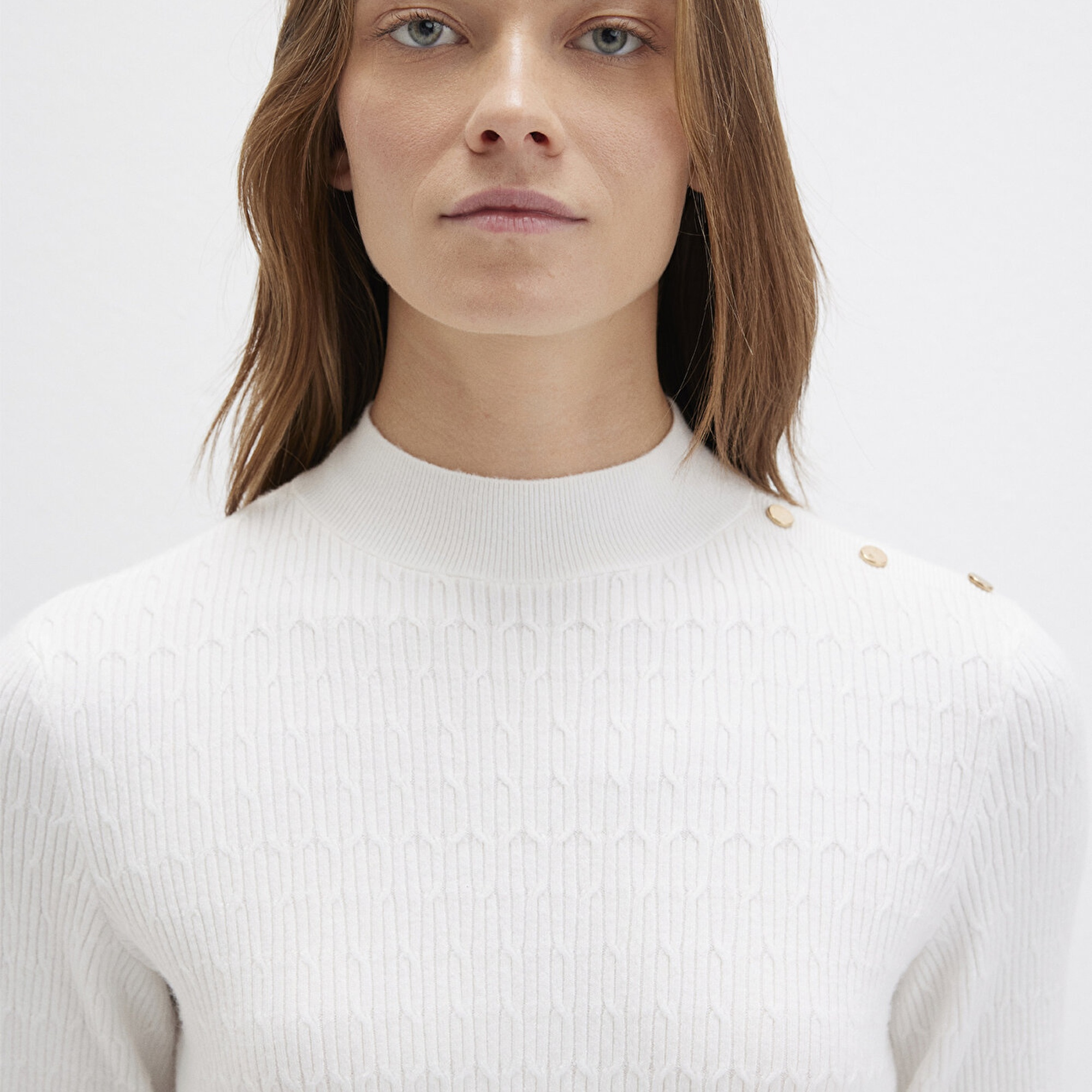 Mavi Omuz Detaylı Ekru Kazak Slim Fit / Dar Kesim 1710798-70057