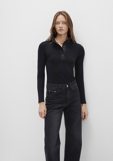  Mavi Düğme Detaylı Dik Yaka Siyah Tişört Fitted / Vücuda Oturan Kesim 1613614-900