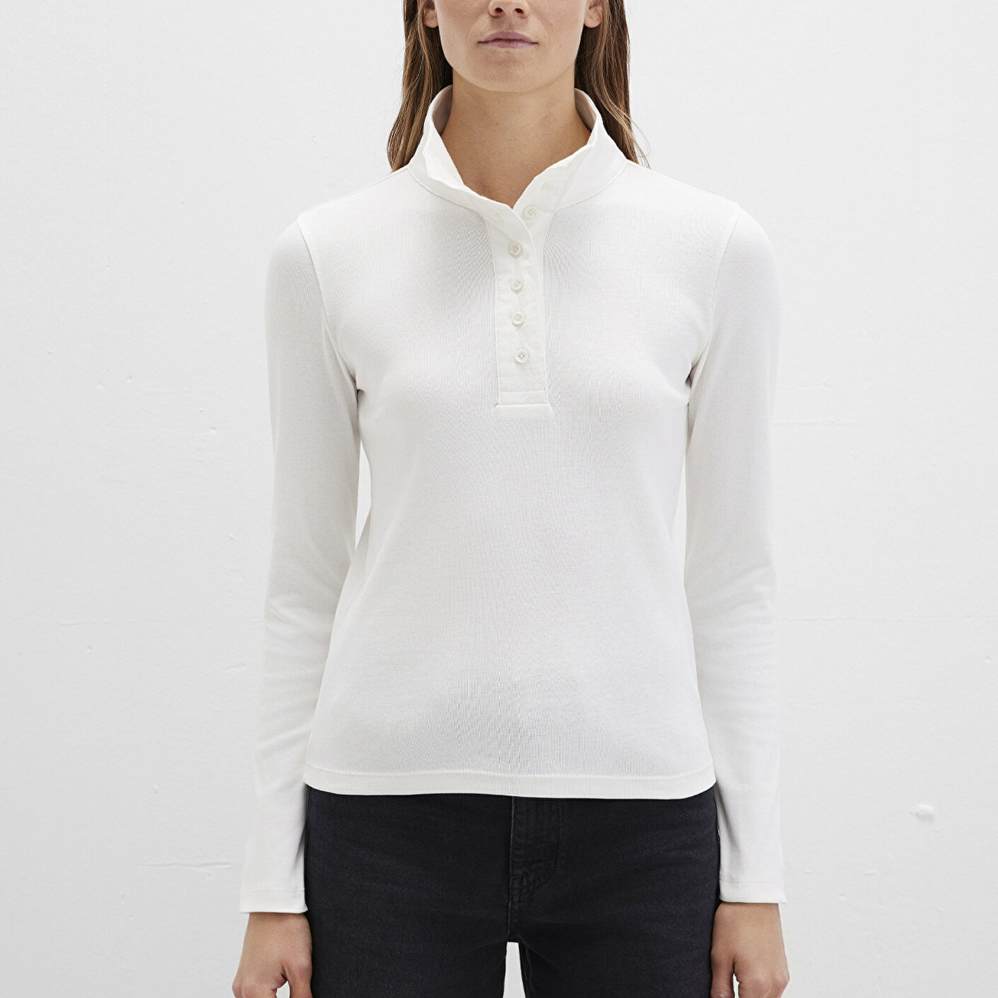 Mavi Düğme Detaylı Dik Yaka Ekru Tişört Fitted / Vücuda Oturan Kesim 1613614-70057