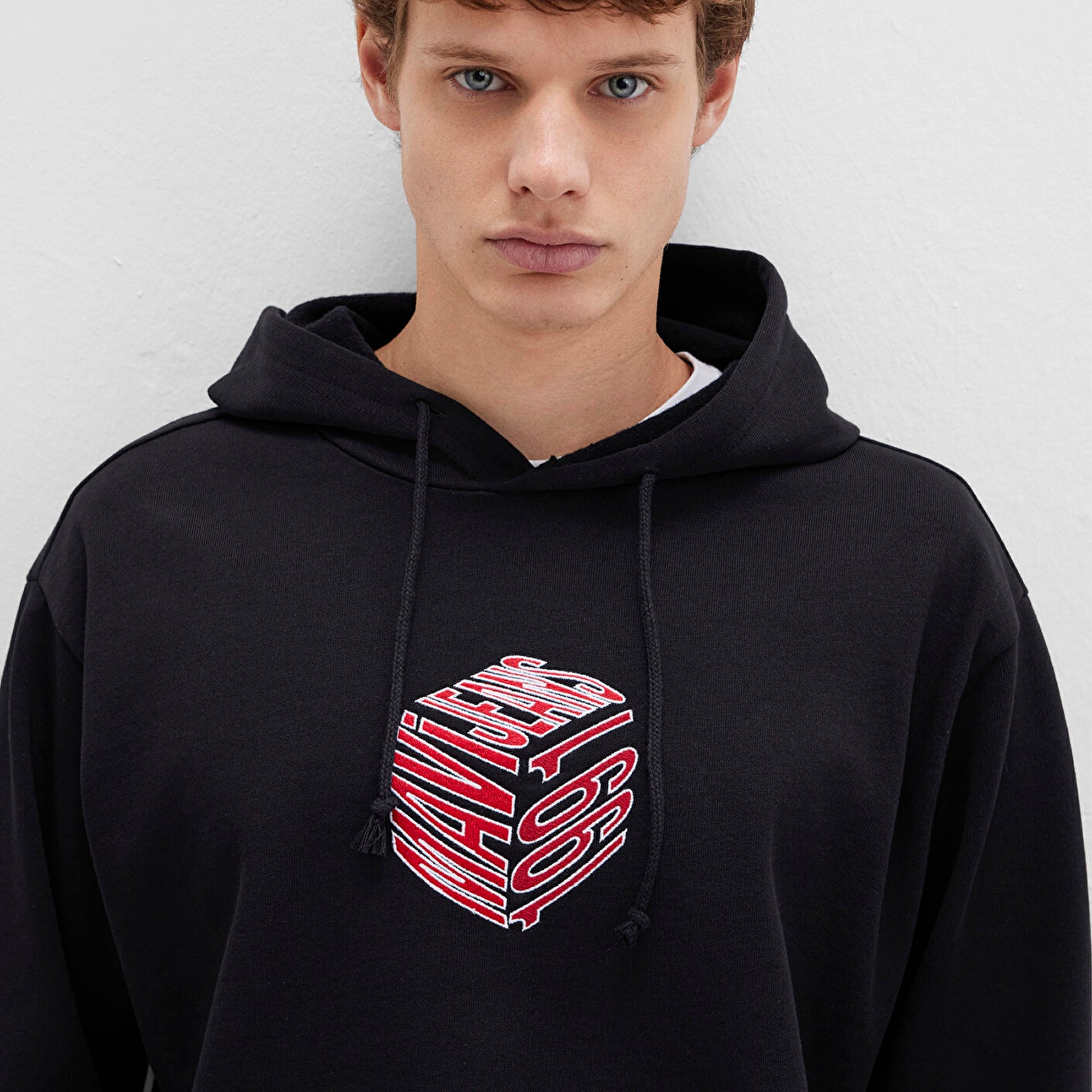 Mavi Mavi Baskılı Kapüşonlu Siyah Sweatshirt 0S10397-900