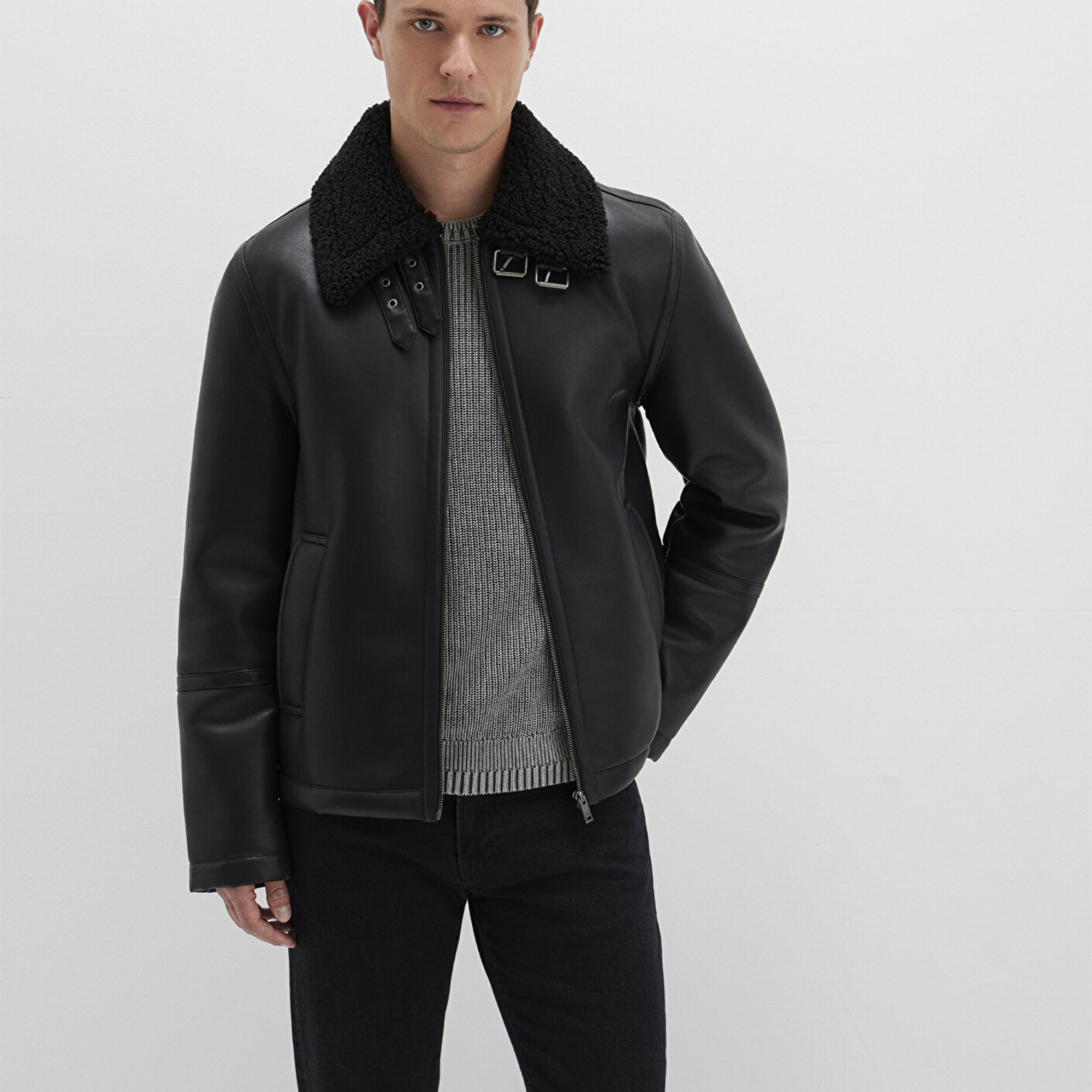 Mavi Siyah Siyah Suni Deri Ceket Regular Fit / Normal Kesim 0110670-71379