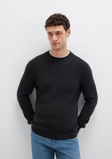  Mavi Yün Karışımlı Siyah Kazak Slim Fit / Dar Kesim 0710291-900