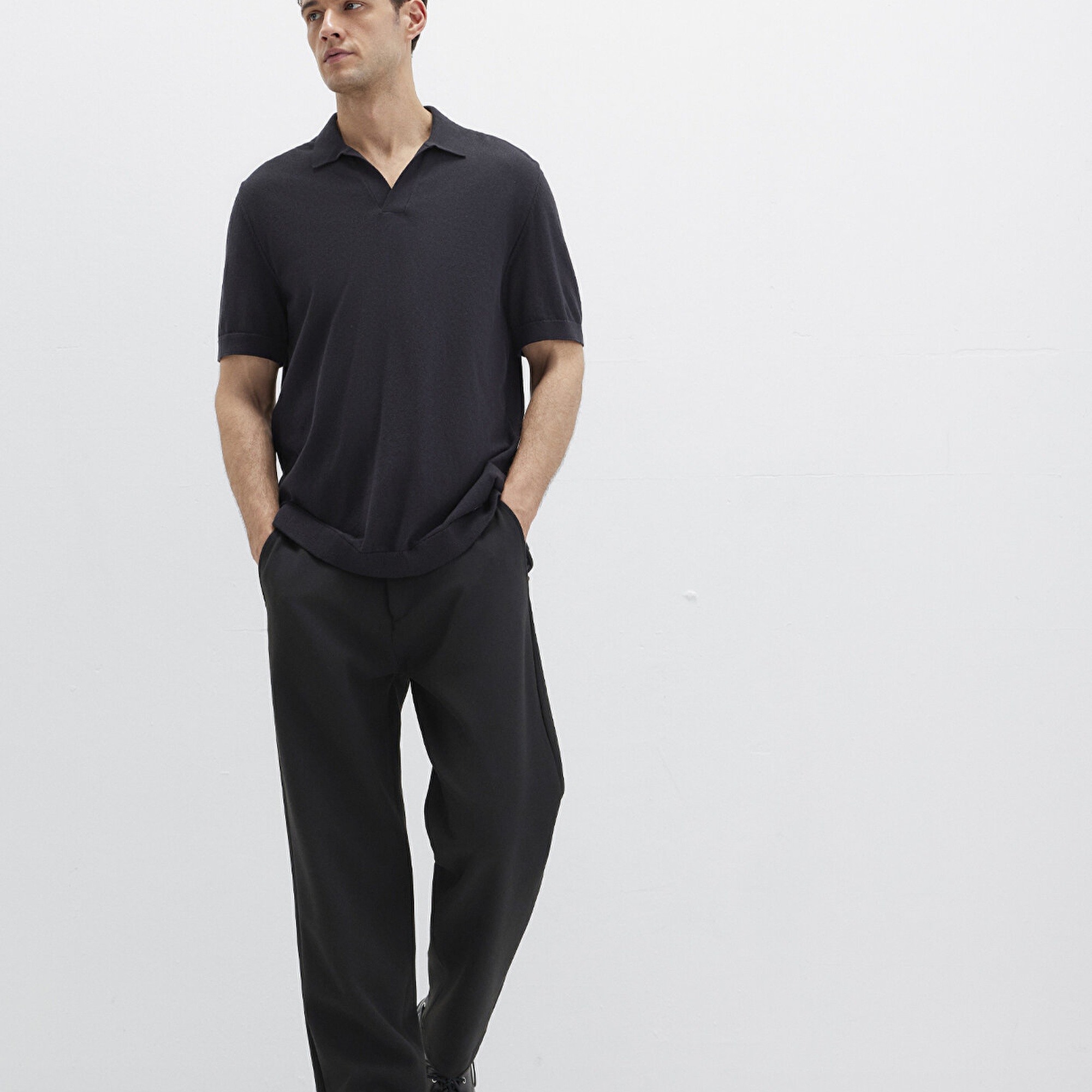 Mavi Siyah Pantolon 0010536-900