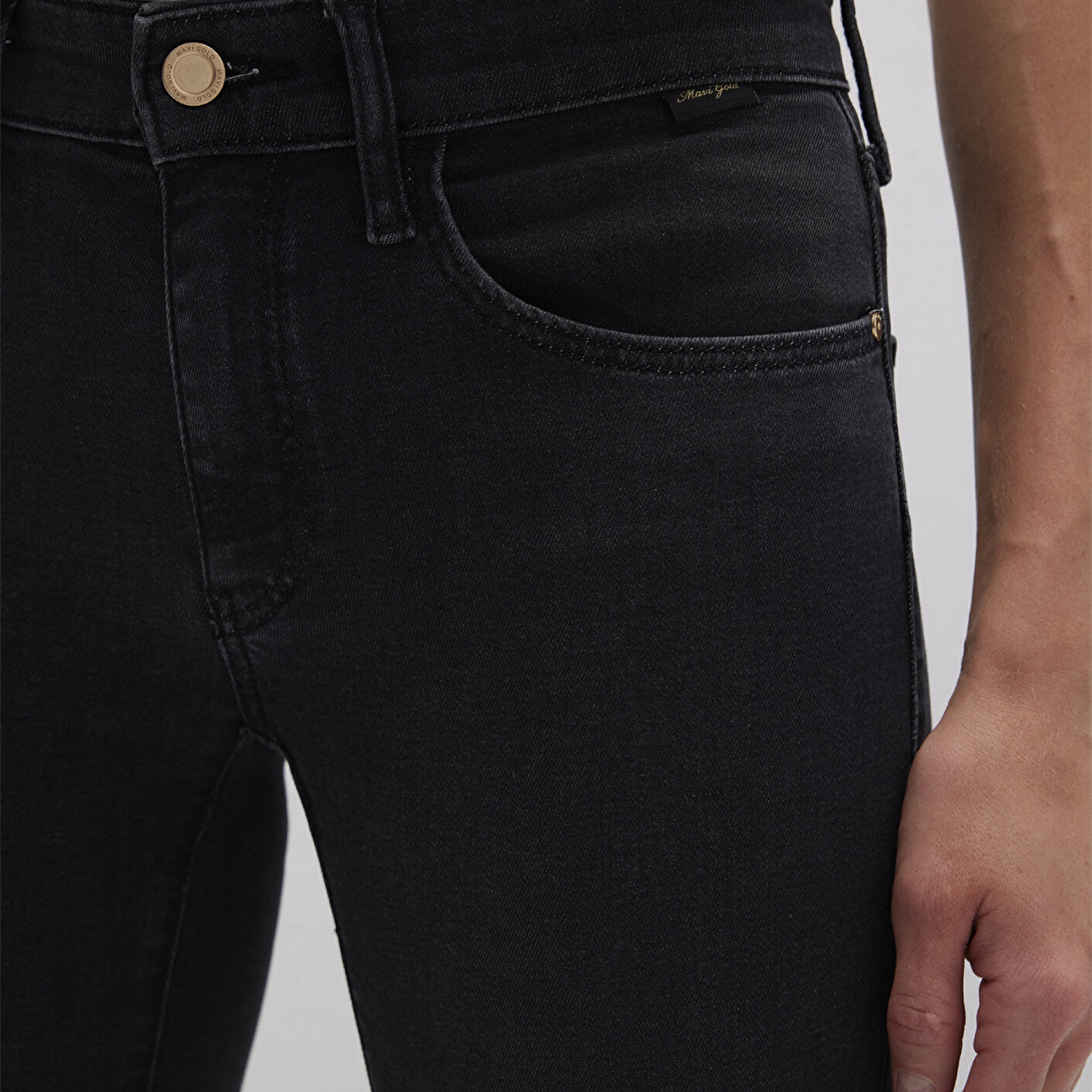 Mavi Mona Gold Premium Koyu Gri Smoke Jean Pantolon 1049790521