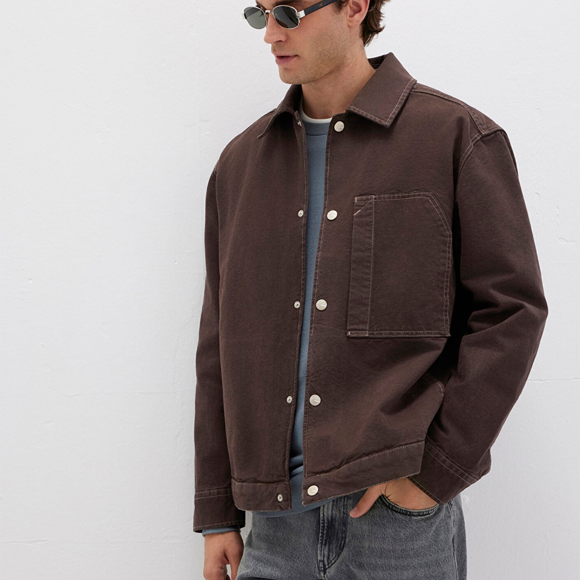 Mavi Cep Detaylı Kahverengi Gömlek Oversize / Geniş Kesim 0211779-70219