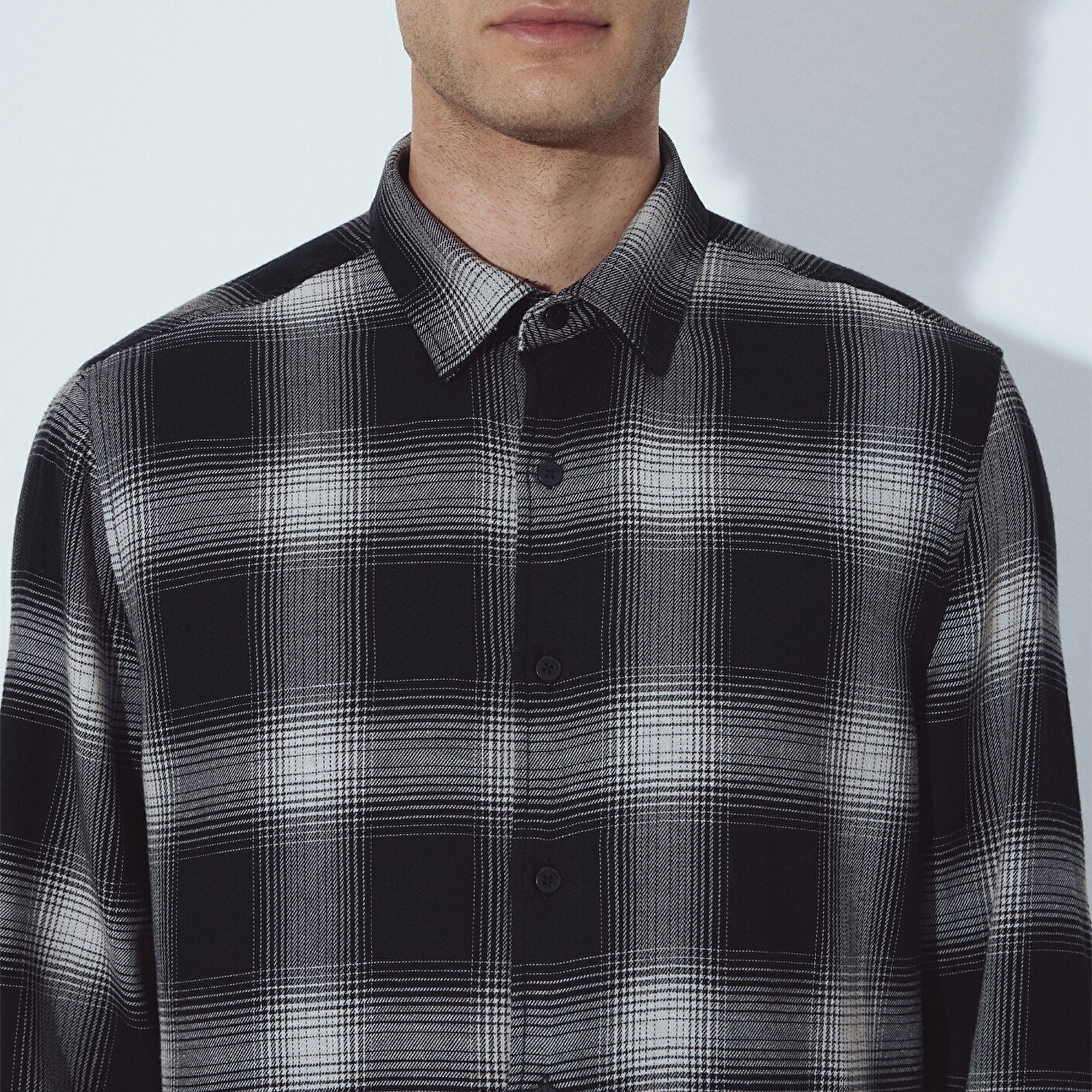 Mavi Kareli Siyah Gömlek Regular Fit / Normal Kesim 0211770-91367