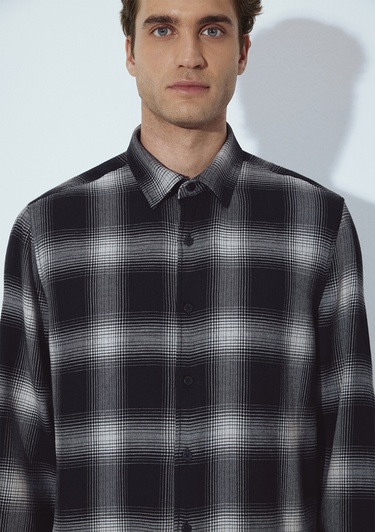  Mavi Kareli Siyah Gömlek Regular Fit / Normal Kesim 0211770-91367