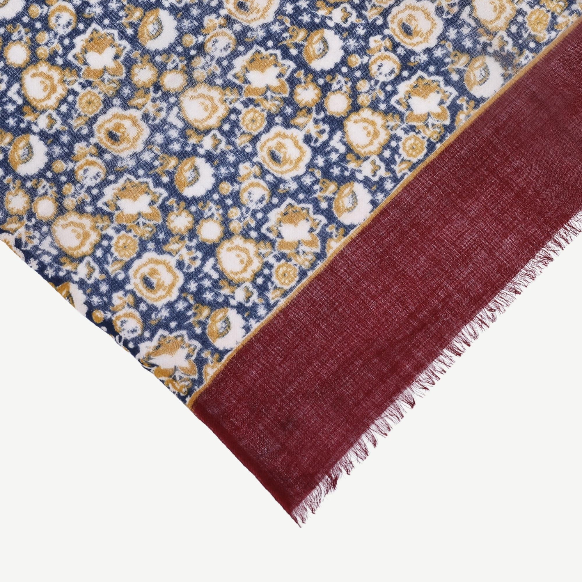 YARGICI Çiçek Desenli Yün Şal