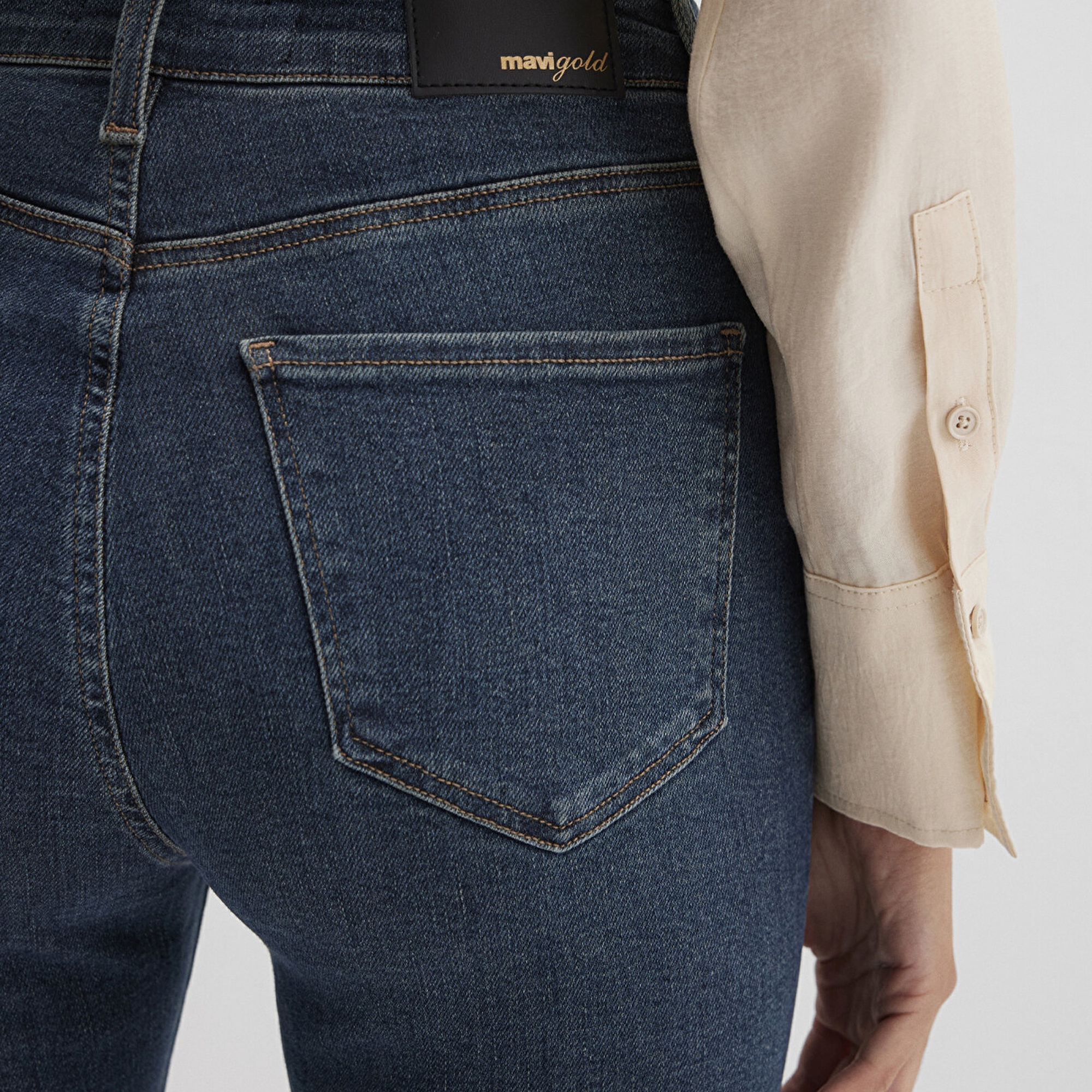 Mavi Serenay Gold Premium Gölgeli Koyu Mavi Jean Pantolon 100980-90530