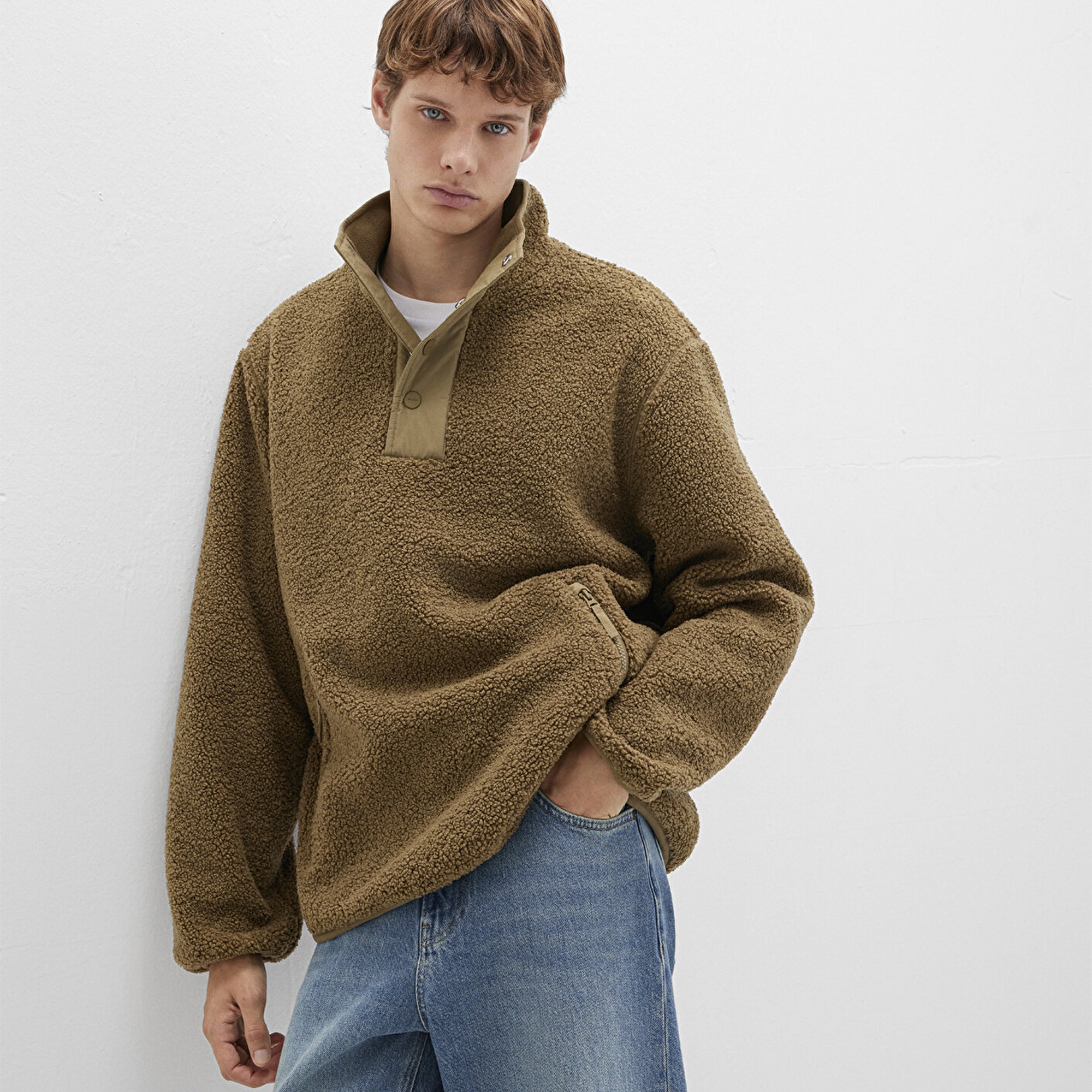 Mavi Dik Yaka Kahverengi Sweatshirt Loose Fit / Bol Rahat Kesim 0110737-70362