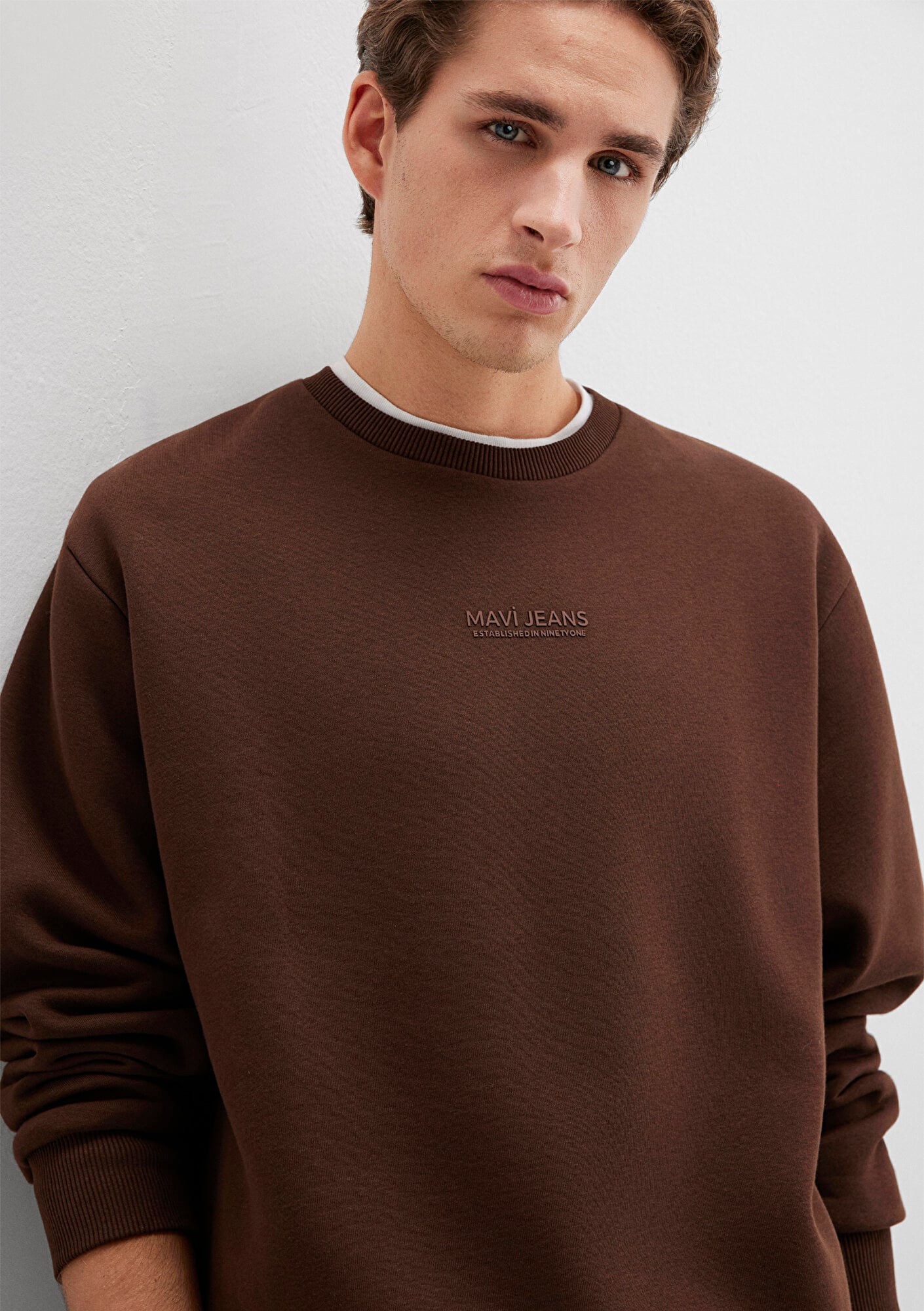  Mavi Mavi Jeans Detaylı Kahverengi Sweatshirt 0S10586-88067