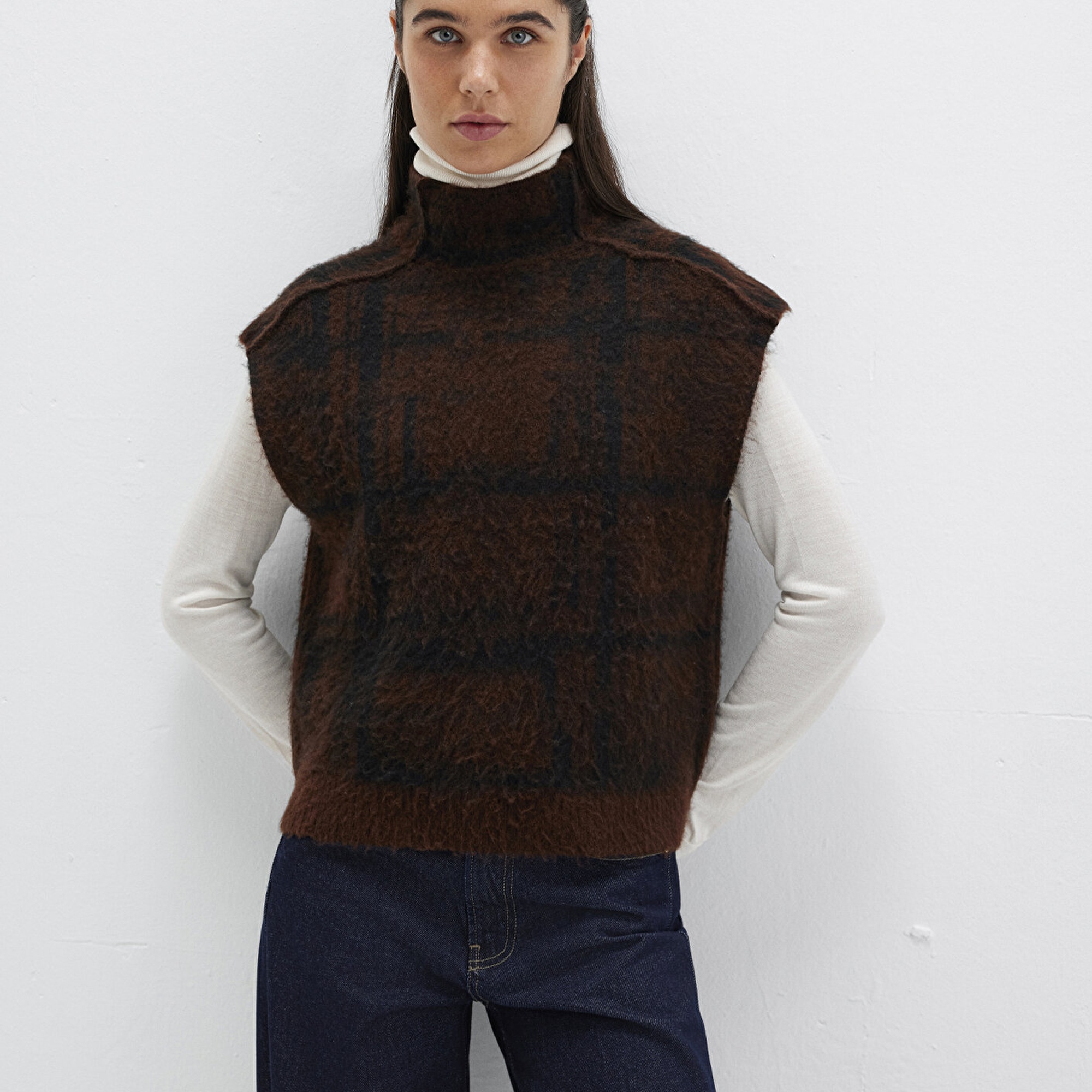 Mavi Dik Yaka Kahverengi Süveter Regular Fit / Normal Kesim 1710792-91201