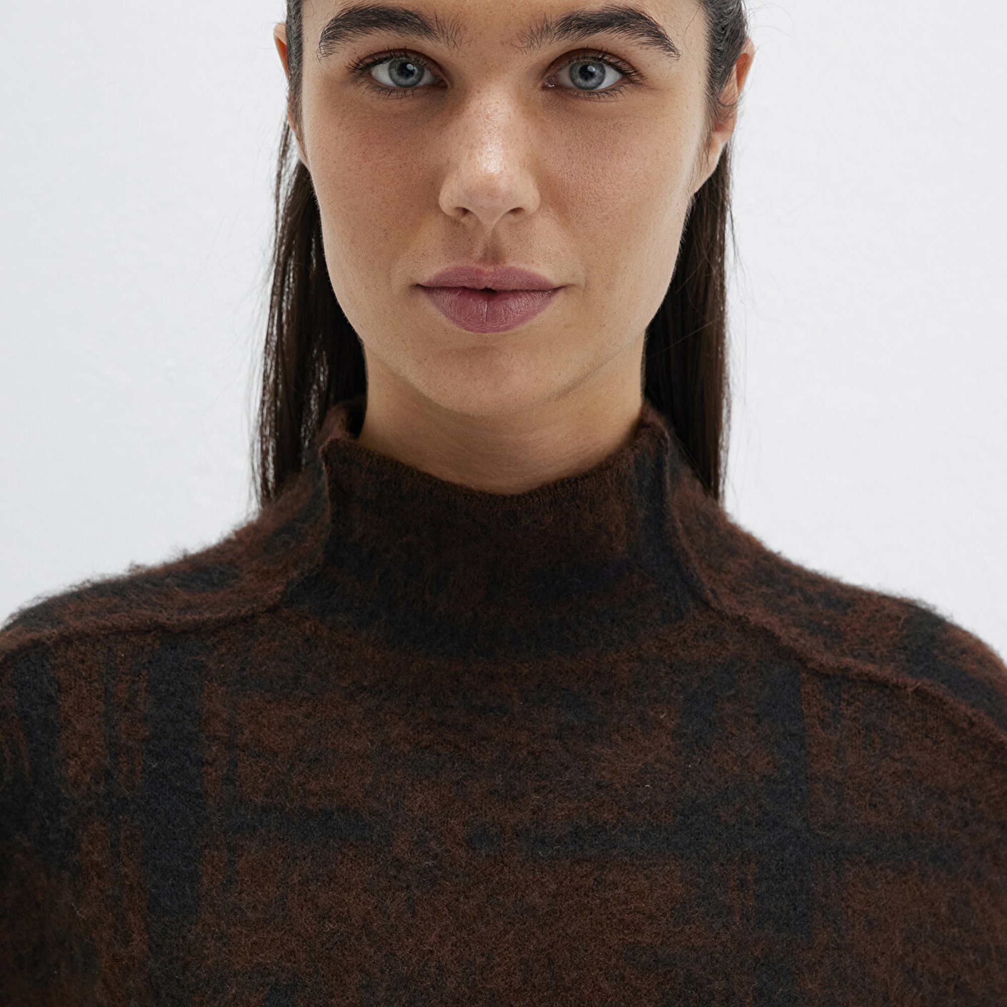 Mavi Dik Yaka Kahverengi Süveter Regular Fit / Normal Kesim 1710792-91201