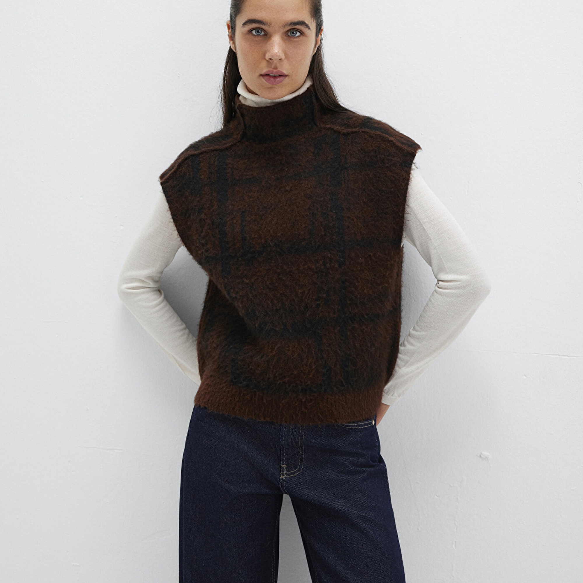 Mavi Dik Yaka Kahverengi Süveter Regular Fit / Normal Kesim 1710792-91201