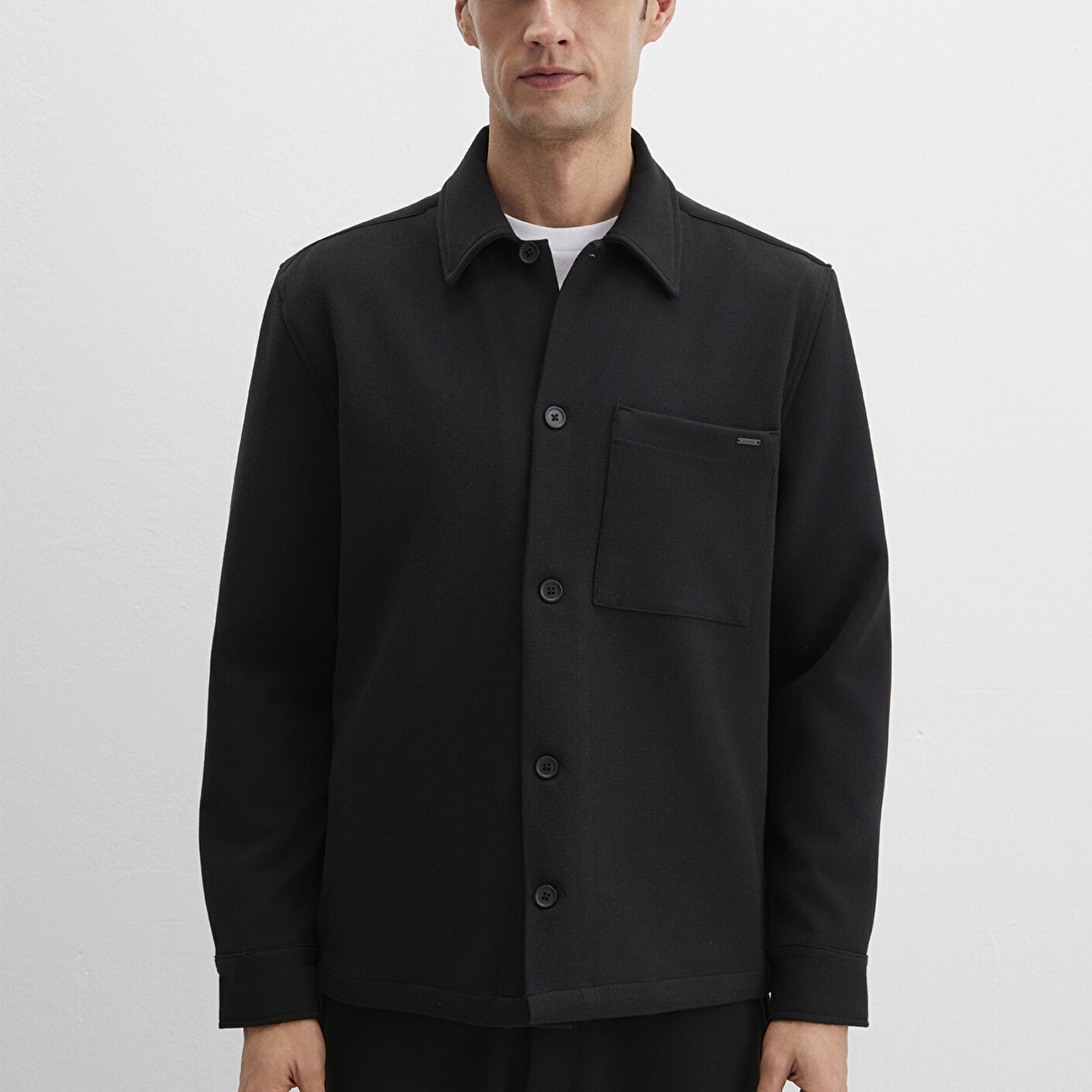 Mavi Cep Detaylı Siyah Gömlek Regular Fit / Normal Kesim 0211677-900