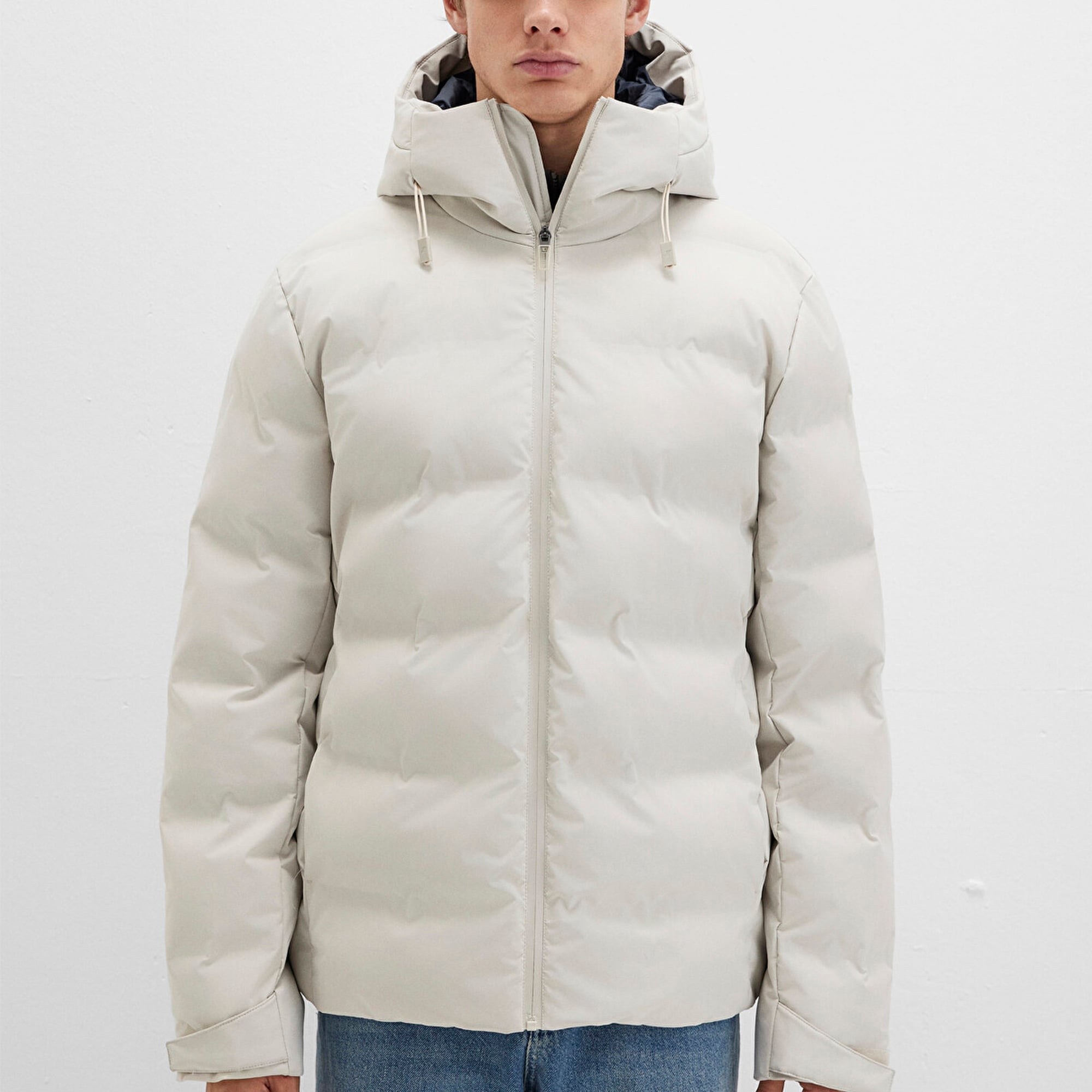 Mavi Su İtici Kapüşonlu Ekru Şişme Mont 0110313-70144