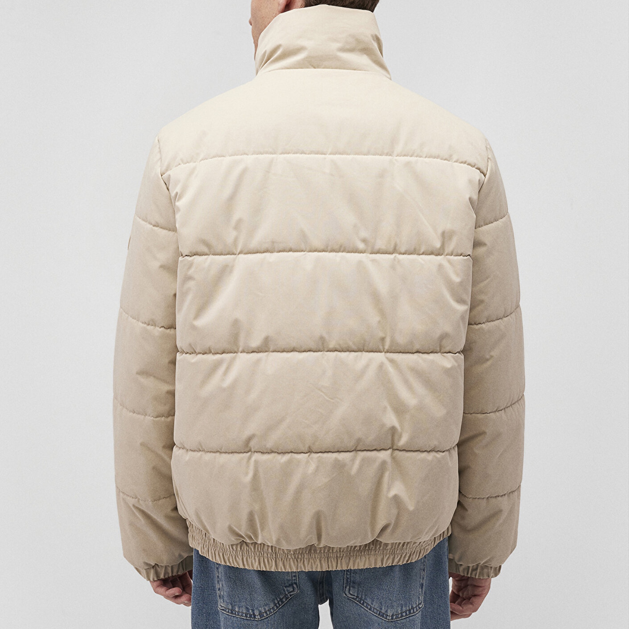 Mavi Dik Yaka Bej Şişme Mont 0110470-86559