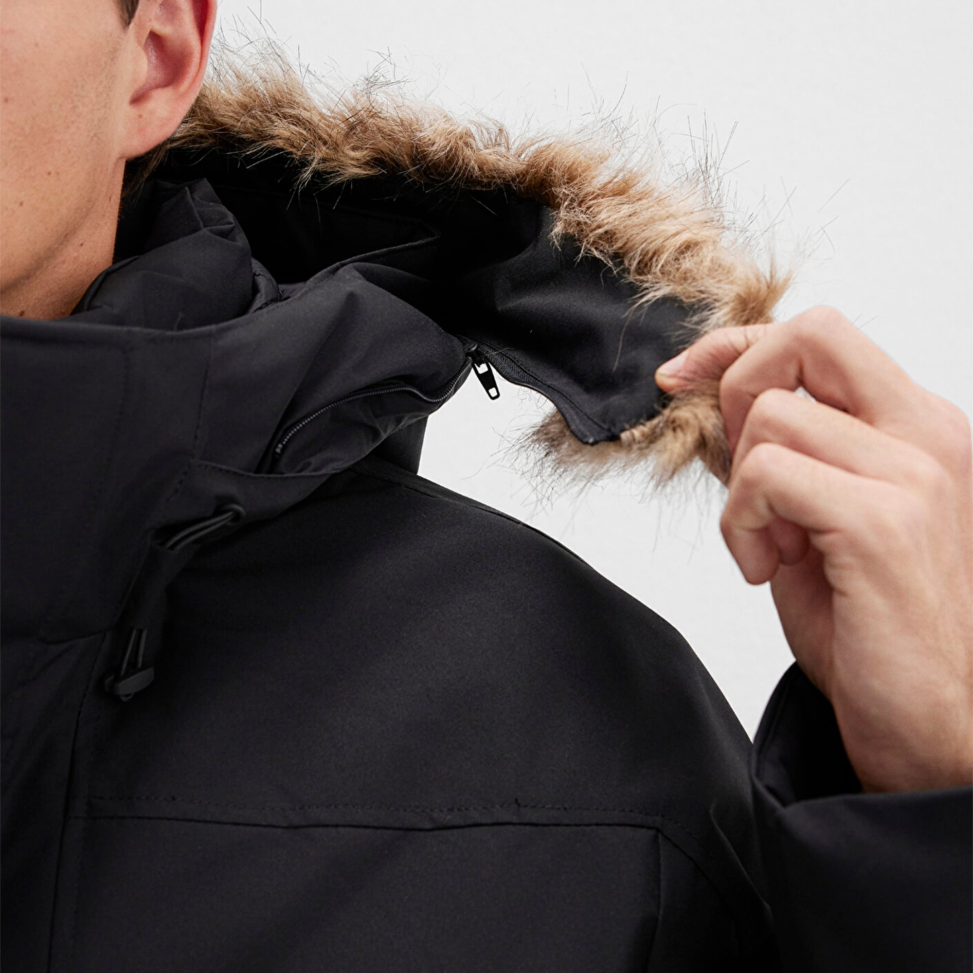 Mavi Kapüşonlu Siyah Parka Loose Fit / Bol Rahat Kesim 0110472-900