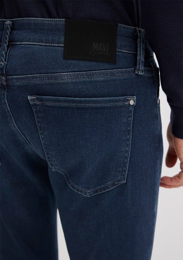  Mavi James Lux Black Puslu Koyu Mavi Jean Pantolon 0042490825