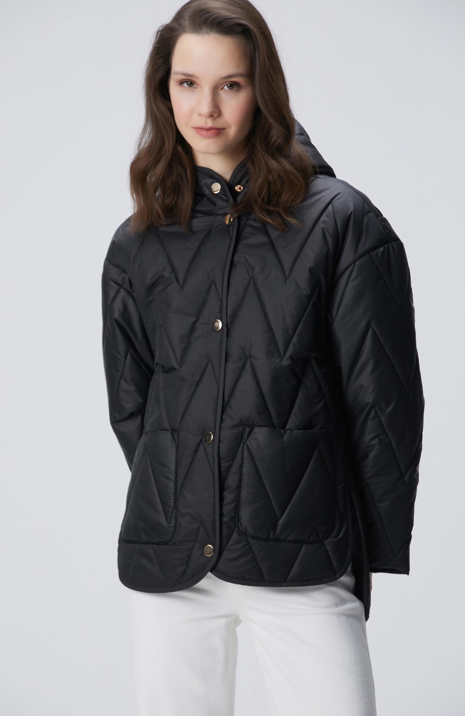  Network Kadın Siyah Zigzag Kapitone Mont